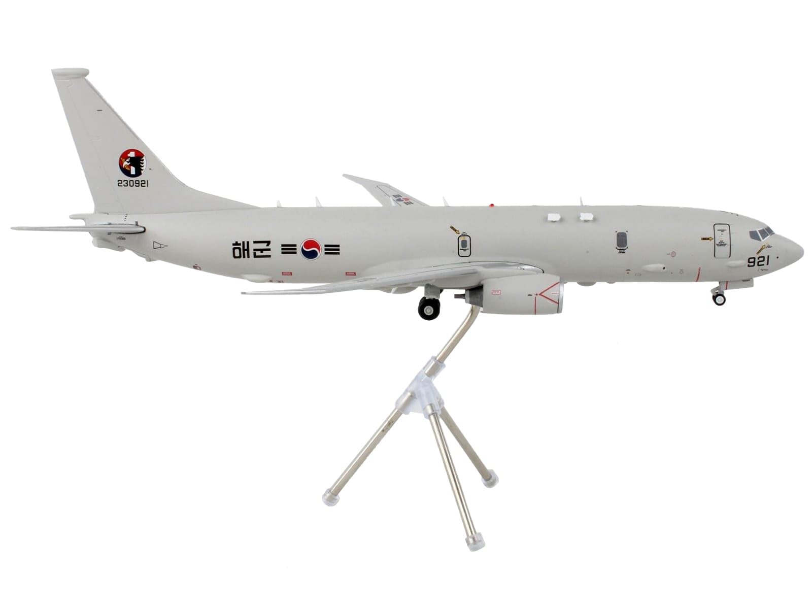 Amazon.com: GeminiJets G2KNV1140 Republic of Korea Navy Boeing P